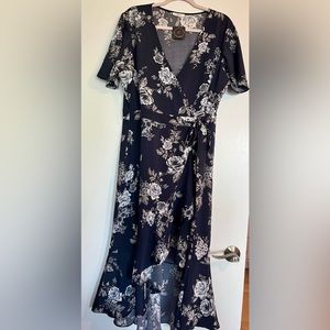 Soprano Midi Wrap Dress